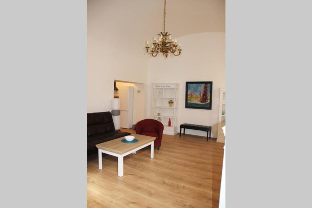 Apartment"Na Hlavnej" Kosice Luaran gambar